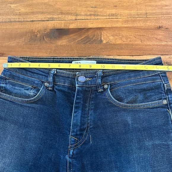 Zara women’s jeans, size 31, straight leg - Picture 4 of 7